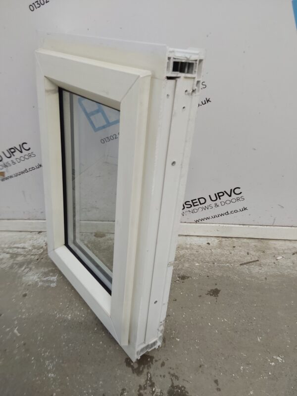Used White Upvc Window 585mm x 420mm W0225 - Image 5