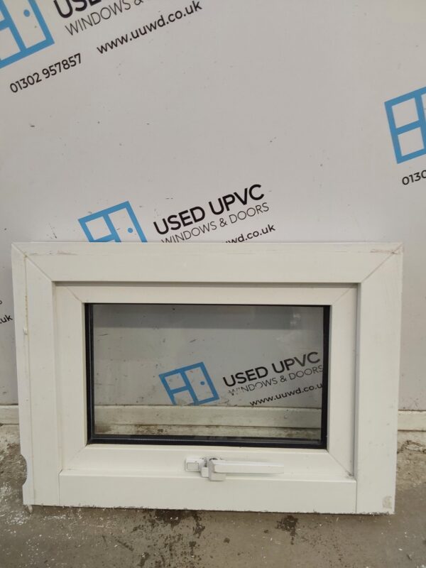 Used White Upvc Window 585mm x 420mm W0225 - Image 2