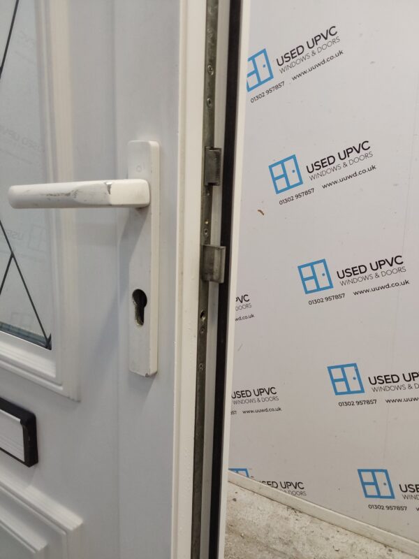 Used White Upvc Front Door 905mm x 2100mm 0144 - Image 5