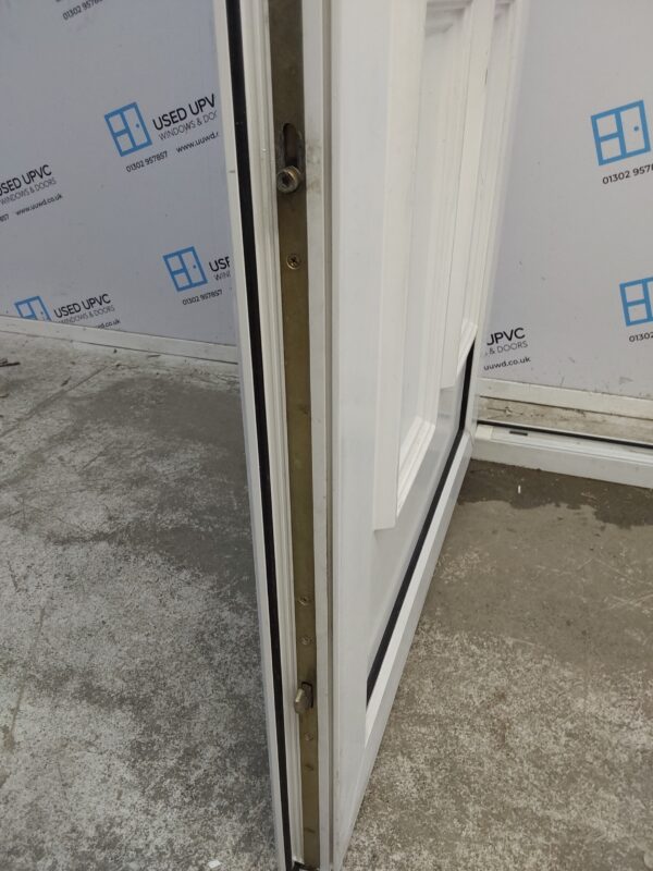 Used White Upvc Front Door 925mm x 2065mm 0392 - Image 6