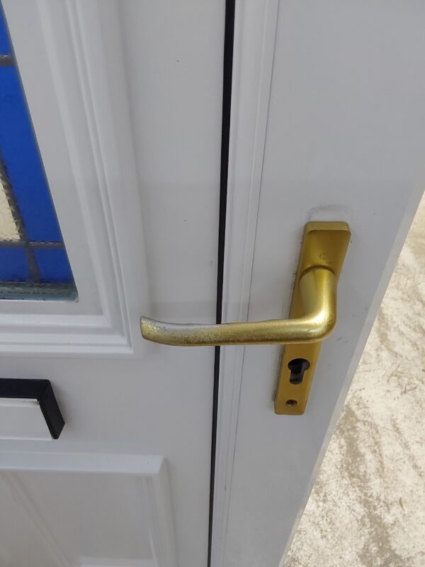 Used White Upvc Front Door 925mm x 2065mm 0392 - Image 8