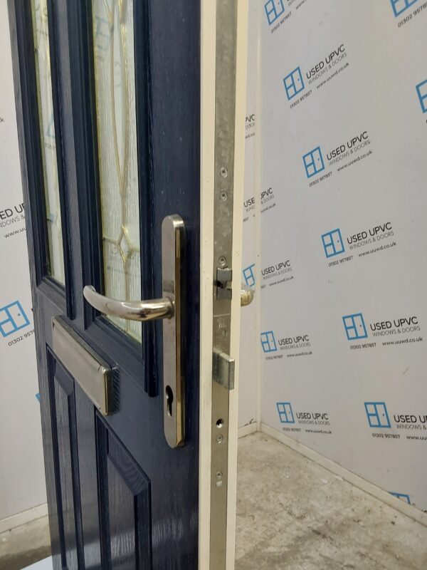 Used Dark Blue Composite Front Door 935mm x 2080mm C6074 - Image 5