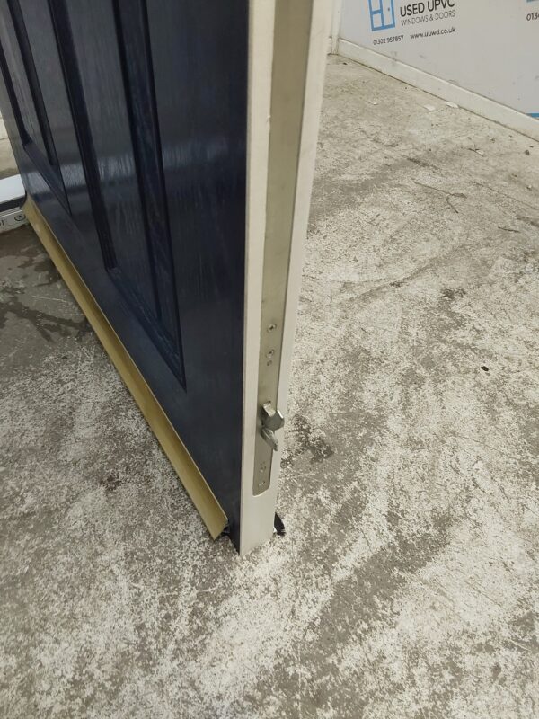 Used Dark Blue Composite Front Door 935mm x 2080mm C6074 - Image 6