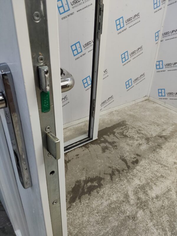 Used Anthracite Grey Composite Front Door 950mm x 2085mm 0740 - Image 10