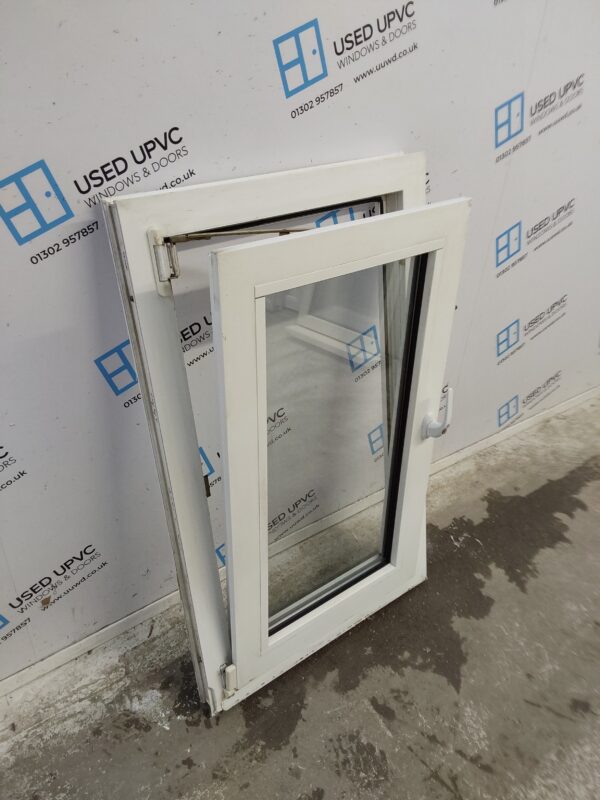 Used White Upvc Tilt And Turn Window 640mm x 1045mm C3061 - Image 4