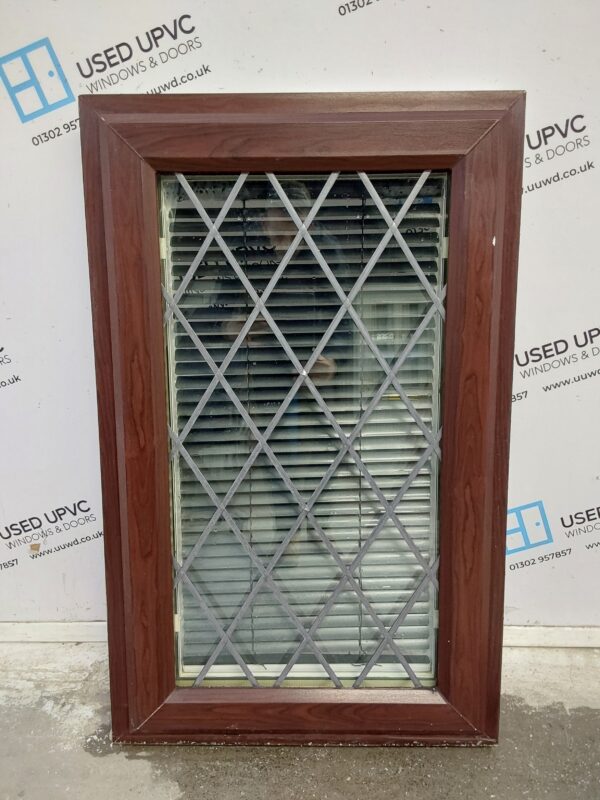 Used Rosewood Upvc Window 625mm x 1000mm C3067 - Image 4