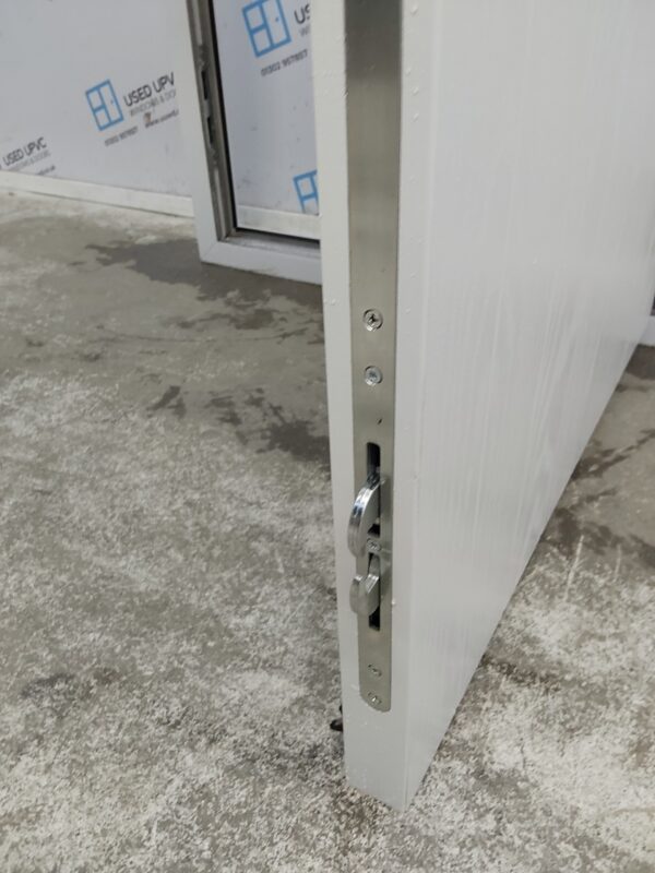 Ex-display Chartwell Green Composite Front Door 900mm x 2050mm C1ND85 - Image 6