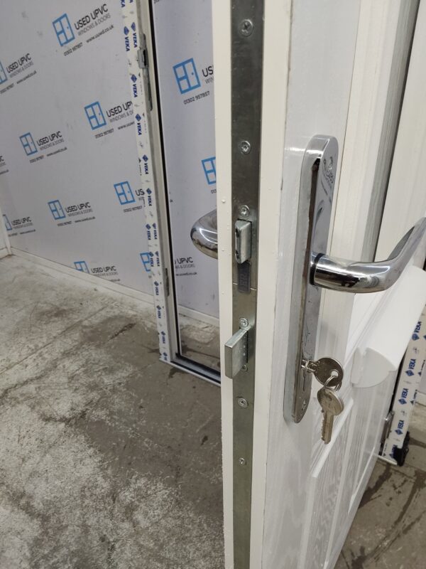 Brand New White Composite Front Door 930mm x 2035mm ND48 - Image 5