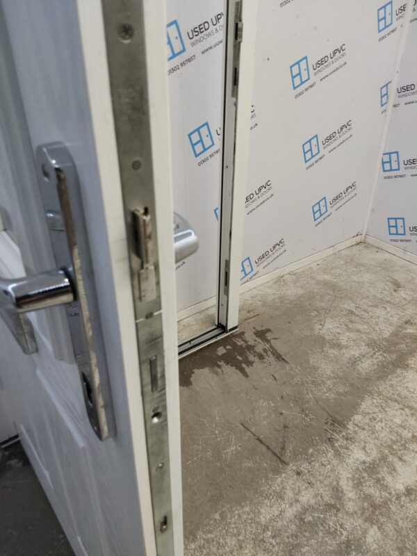 Used White Composite Front Door 935mm x 2090mm 0475 - Image 9