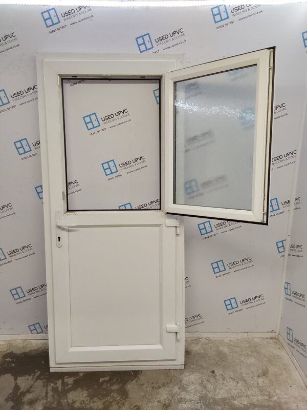 Used White Upvc Back Stable Door 920mm x 2090mm (reduce to 905mm) 0456 - Image 6