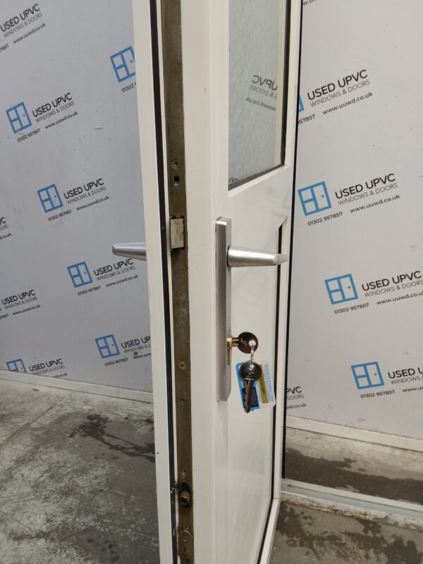 Used White Upvc Back Door 840mm x 2025mm 0552 - Image 5
