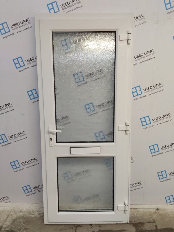 Used White Upvc Front Door 880mm x 2060mm (reduce to 865mm) C7D005 - Image 2