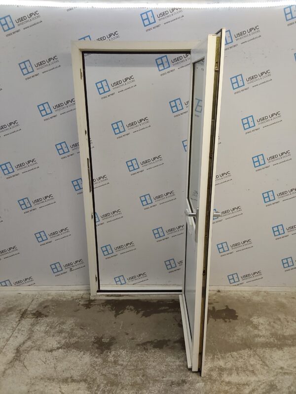 Used White Upvc Front Door 890mm x 2085mm C7D027 - Image 3
