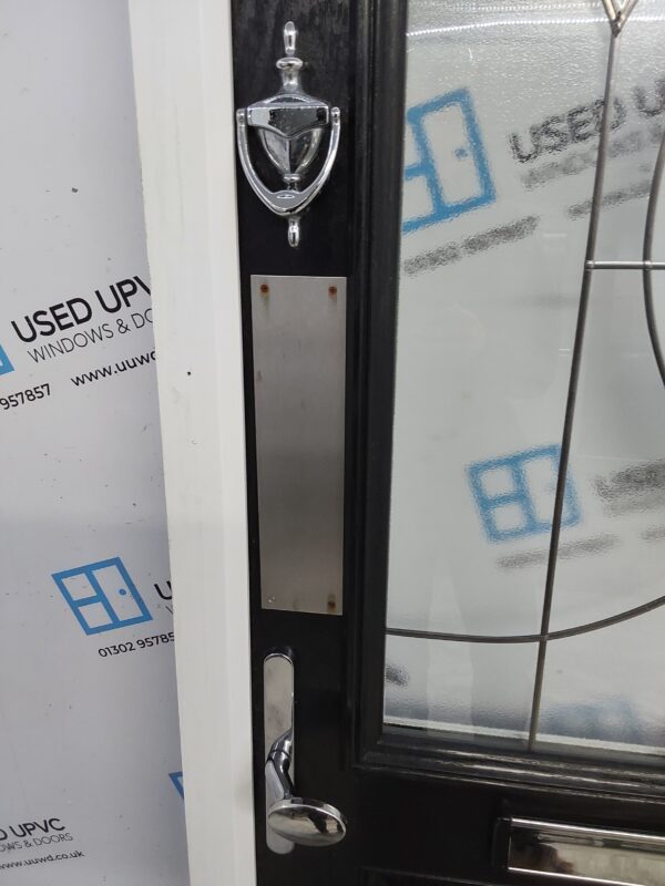 Used Black Composite Front Door 905mm x 2070mm C7D024 - Image 8