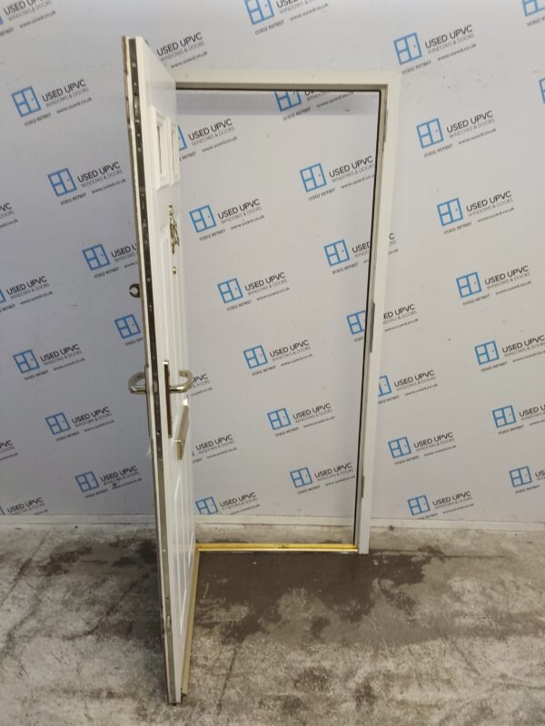 Used White Composite Front Door 895mm x 2030mm 0540 - Image 3