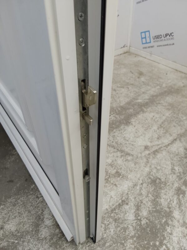 Used White Upvc Front Door 940mm x 2100mm 0394 - Image 8