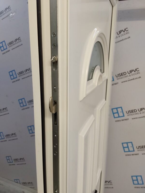 Used White Upvc Front Door 870mm x 2070mm 0339 - Image 5