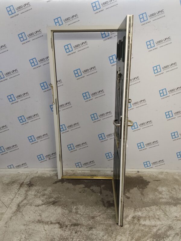 Used Green Composite Front Door 895mm x 2030mm 0755 - Image 3