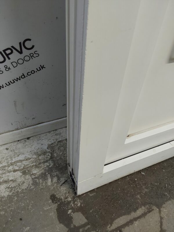 Used White Upvc Front Door 895mm x 2045mm 0268 - Image 10