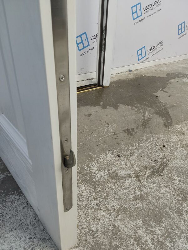 Used White Composite Front Door 900mm x 2085mm 0097 - Image 7
