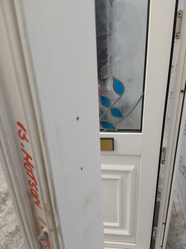 Used White Upvc Front Door 850mm x 2085mm 0054 - Image 5