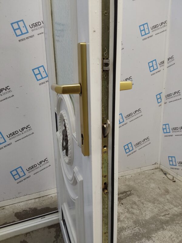 Used White Upvc Front Door 860mm x 2055mm (Reduce To 845mm) 0636 - Image 5