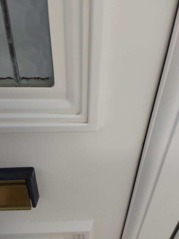 Used White Upvc Front Door 895mm x 2080mm 0498 - Image 9