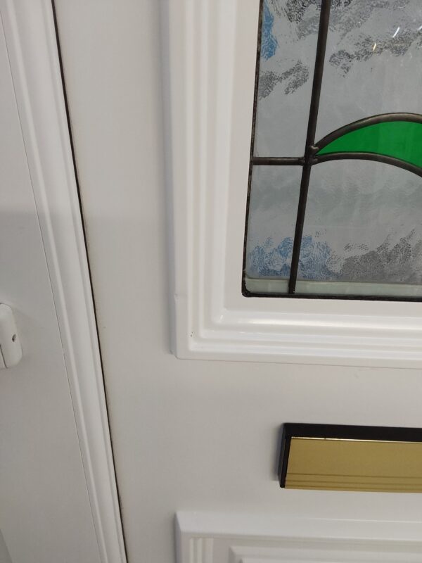 Used White Upvc Front Door 895mm x 2080mm 0498 - Image 7