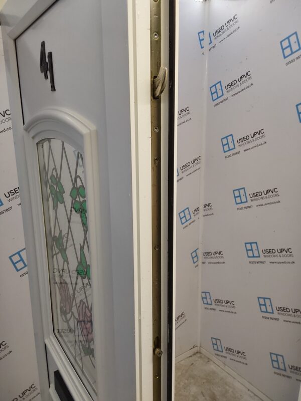 Used White Upvc Front Door 870mm x 2070mm 0122 - Image 4