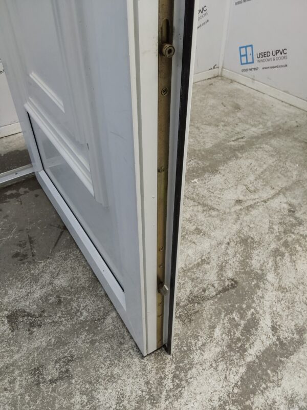 Used White Upvc Front Door 870mm x 2070mm 0122 - Image 6