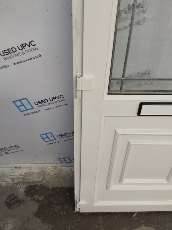 Used White Upvc Front Door 880mm x 2110mm C7D023 - Image 11