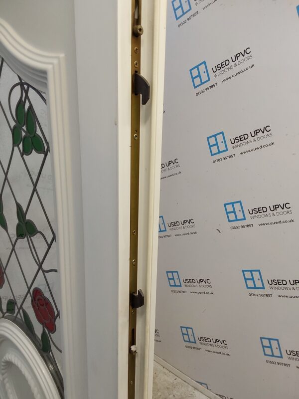 Used White Upvc Back Door And Arched Toplight 890mm x 2275mm C7D063 - Image 4
