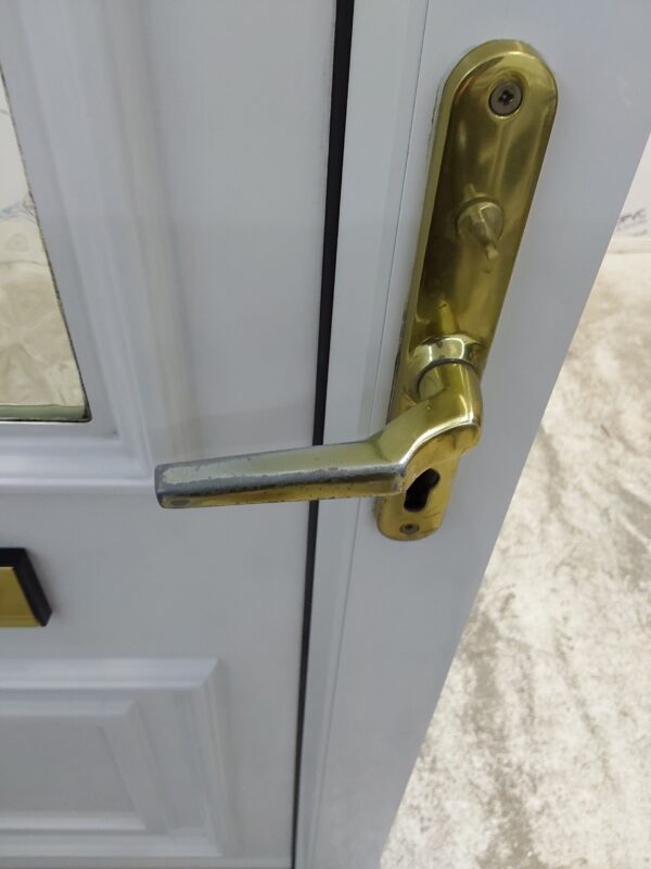 Used White Upvc Front Door And Side Panel 1215mm x 2070mm DS003 - Image 9