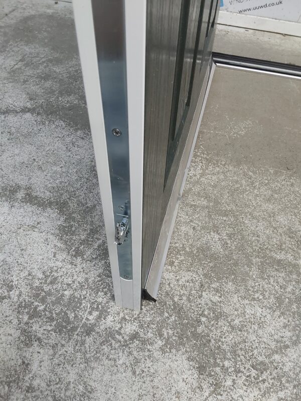 Brand New Dark Green Composite Back Door 940mm x 2050mm ND145 - Image 6