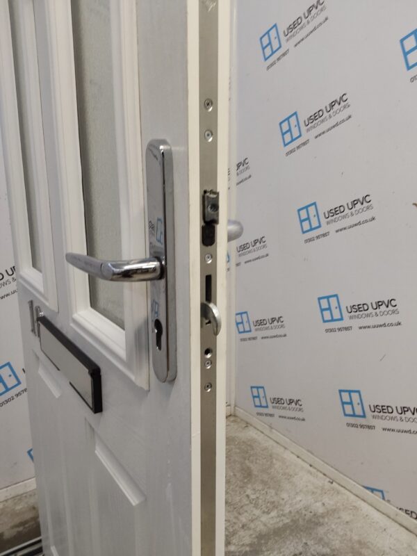 Used White Composite Front Door 910mm x 1995mm 0790 - Image 5