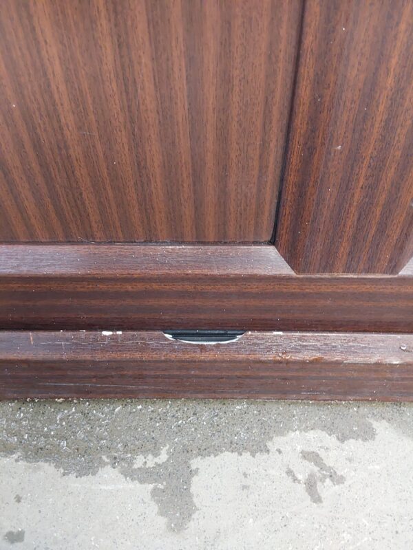 Used Woodgrain Upvc Back Door 920mm x 2055mm (Reduce To 900mm) 0699 - Image 12