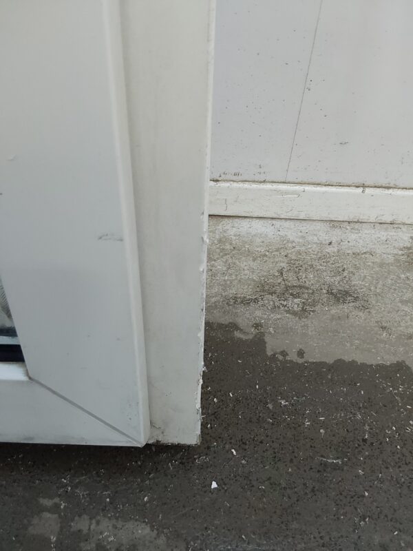 Used White Upvc Window 605mm x 860mm C3102 - Image 10