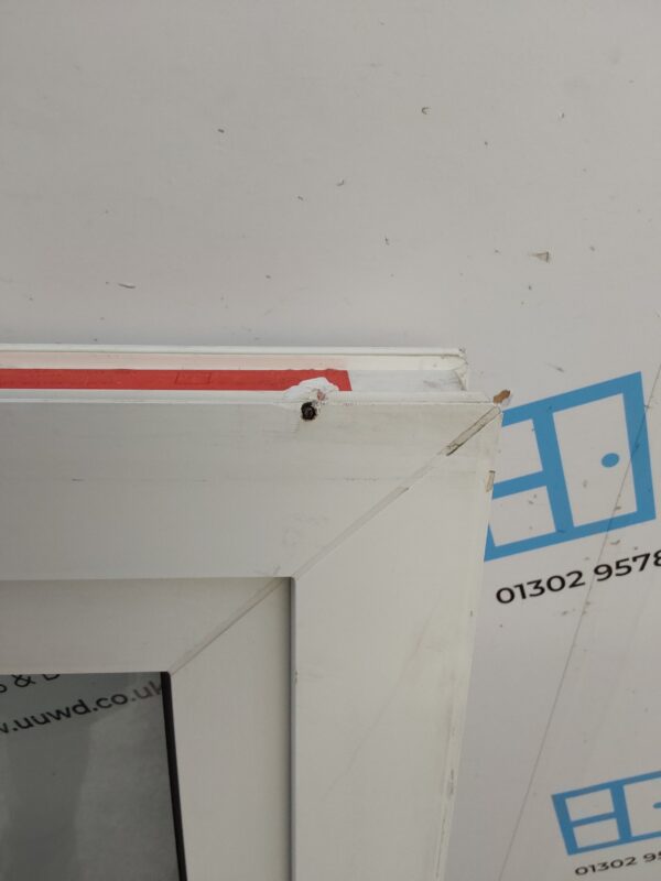 Used White Upvc Tilt And Turn Window 585mm x 1140mm C3105 - Image 8