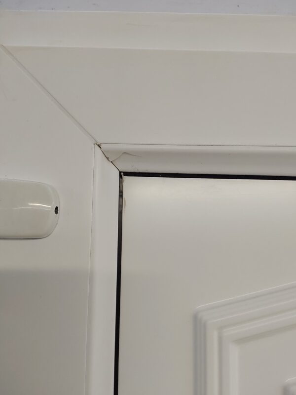 Used White Upvc Front Door 930mm x 2040mm (Reduce To 910mm) 0764 - Image 7