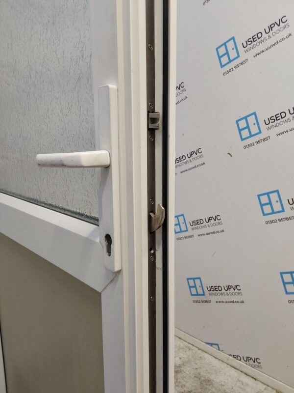 Used White Upvc Back Door 930mm x 2030mm 0645 - Image 5