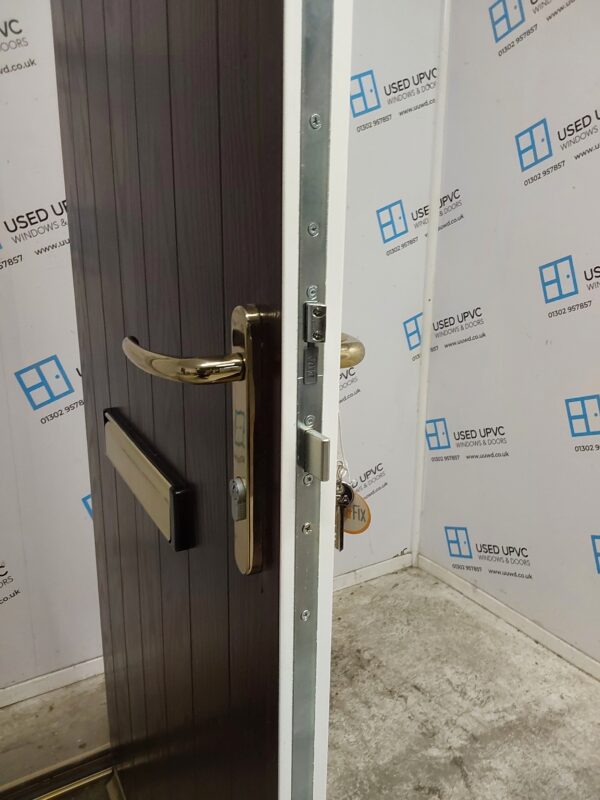 Brand New Rosewood Composite Front Door 825mm x 2020mm ND127 - Image 5