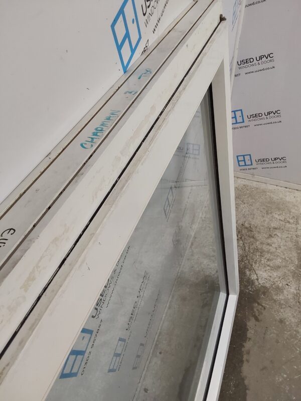 Used White Upvc Tilt And Turn Window 1060mm x 1330mm LW0071 - Image 9