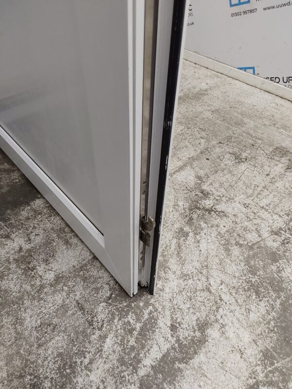 Used White Upvc Front Door 920mm x 2050mm 0506 - Image 6