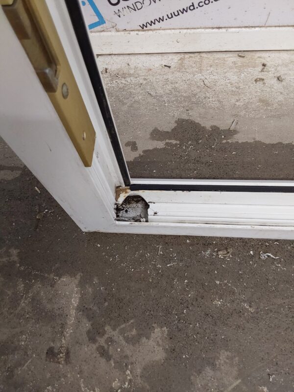 Used White Upvc Front Door 880mm x 2040mm 0453 - Image 7