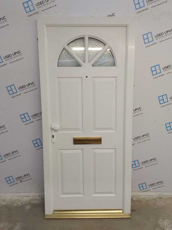 Used White Composite Front Door 925mm x 2025mm 0690