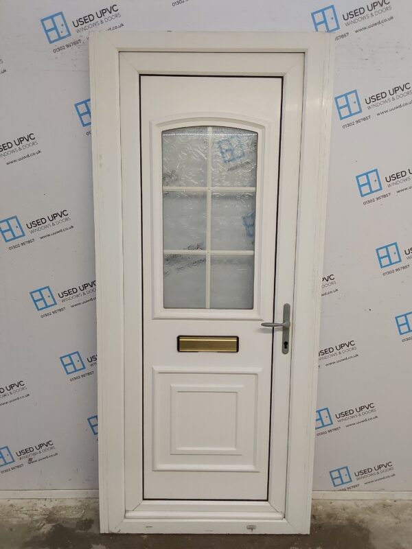 Used White Upvc Front Door 930mm x 2090mm (reduce to 850mm) 0399