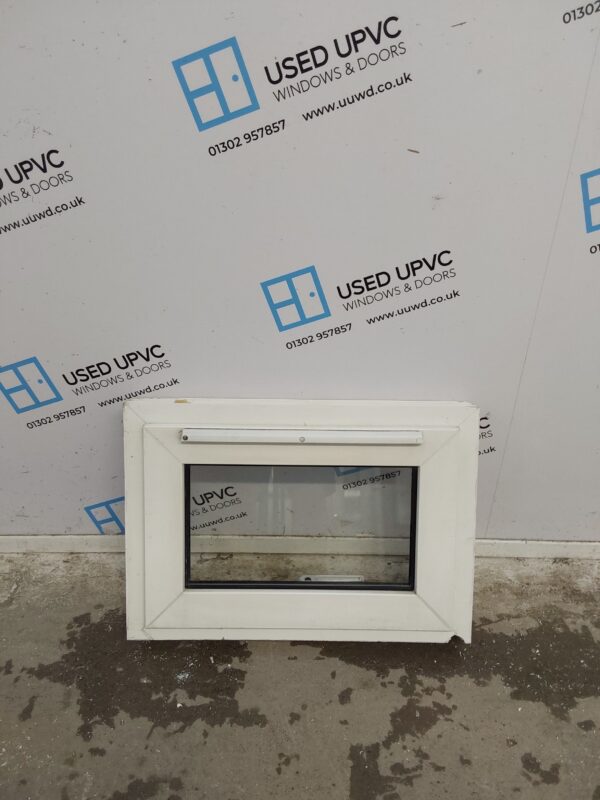Used White Upvc Window 600mm x 420mm W0239