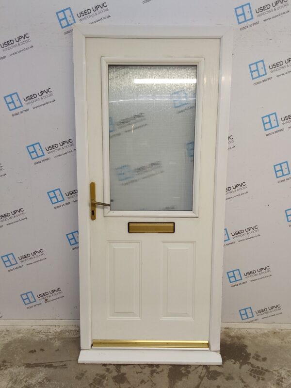 Used White Composite Front Door 935mm x 2080mm C6020