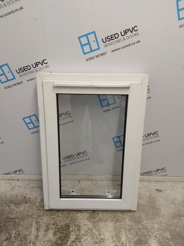 Used White Upvc Window 590mm x 850mm C3163