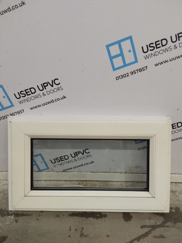 Used White Upvc Window 610mm x 365mm W0357